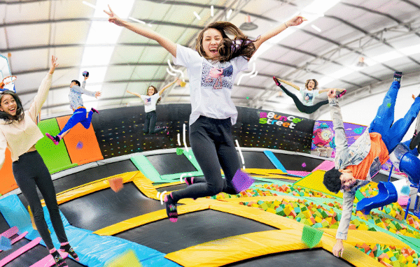 Trampolin Park Sebagai Arena Seru Dan Manfaat Kesehatan Yang Nyata Trampolin Park Sebagai Arena Seru Dan Manfaat Kesehatan Yang Nyata